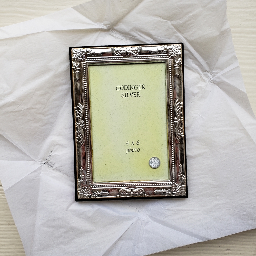 Silver Picture Frame (4" by 6")